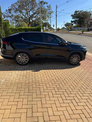 FIAT FASTBACK 1.3 TURBO 270 FLEX LIMITED EDITION AT6 FIAT FASTBACK 1.3 TURBO 270 FLEX LIMITED EDITION AT6